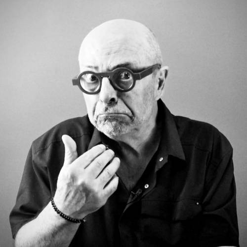 #152 – DE LA CLINIQUE